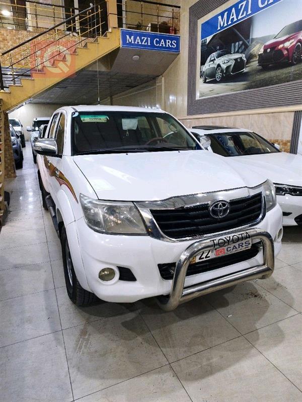 تۆیۆتا هایلۆکس 2012  بۆ فرۆشتن لە عێراق - دهۆک